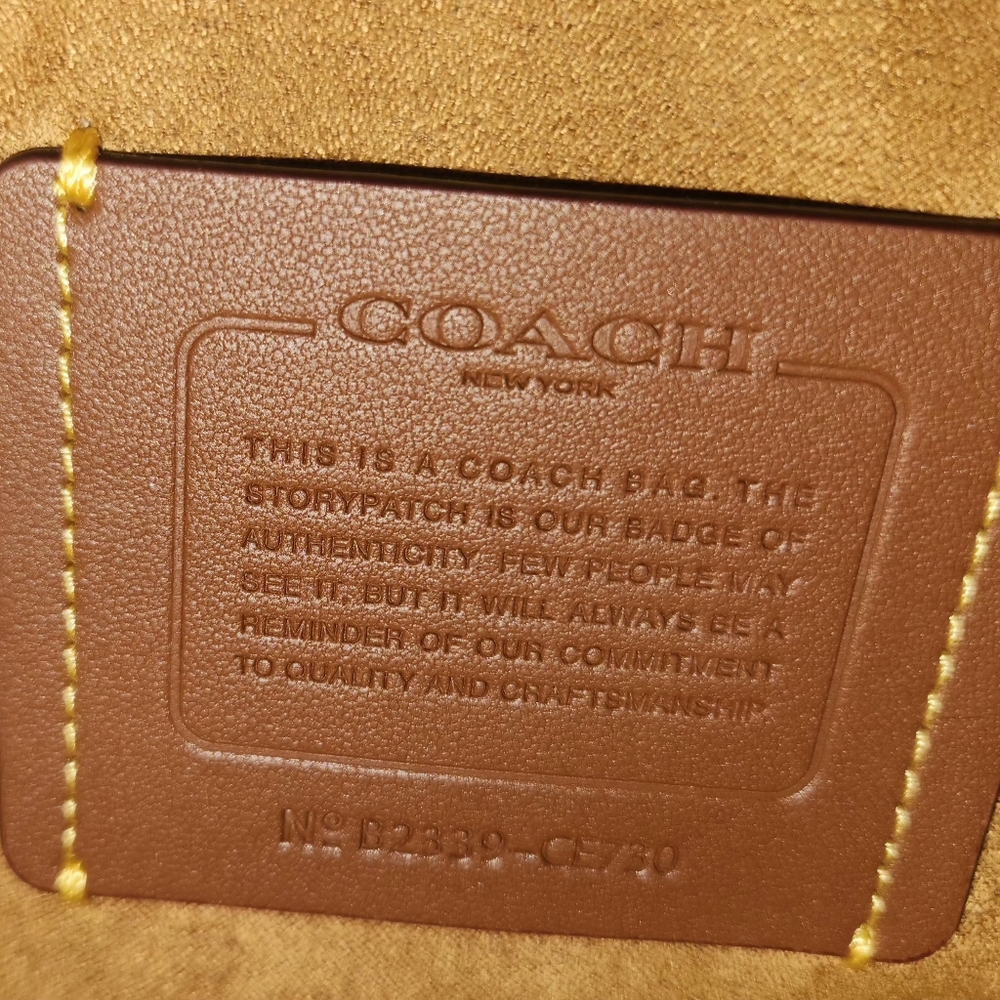 Coach Brooke Carryall - Picture 5 of 6